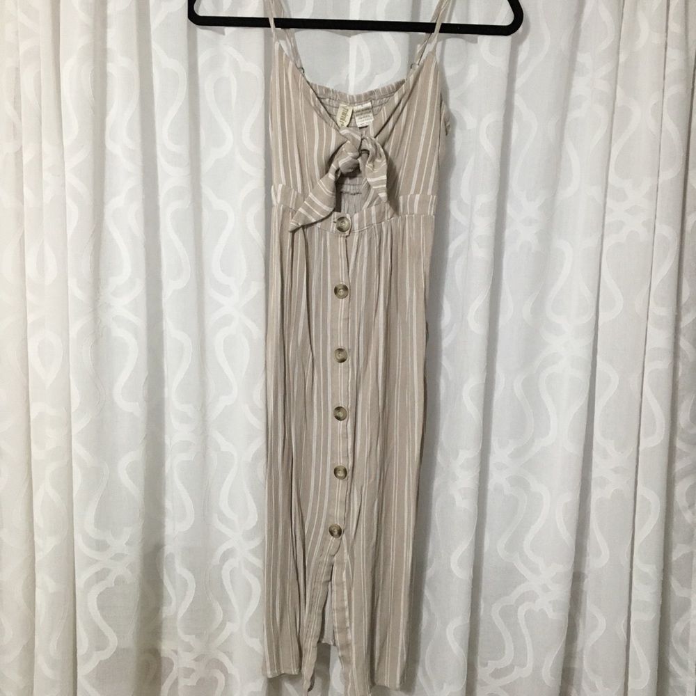 Mimi Chica Beige Striped Button Tie Front Keyhole Midi Summer Dress Small